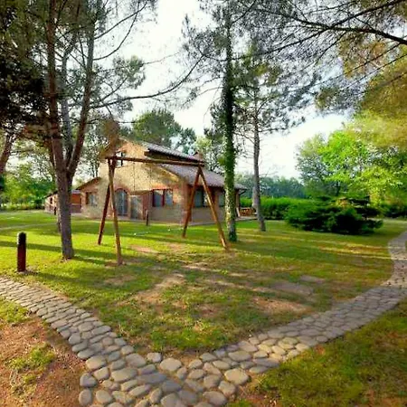 בית נופש Colours And Scents From Tuscany Await You In This Wonderful *